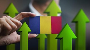 Cursul euro-leu a rămas stabil după demisia lui Iohannis. Răzvan Botea: „E posibil ca pe piețele valutare, cursul să se fi degradat”