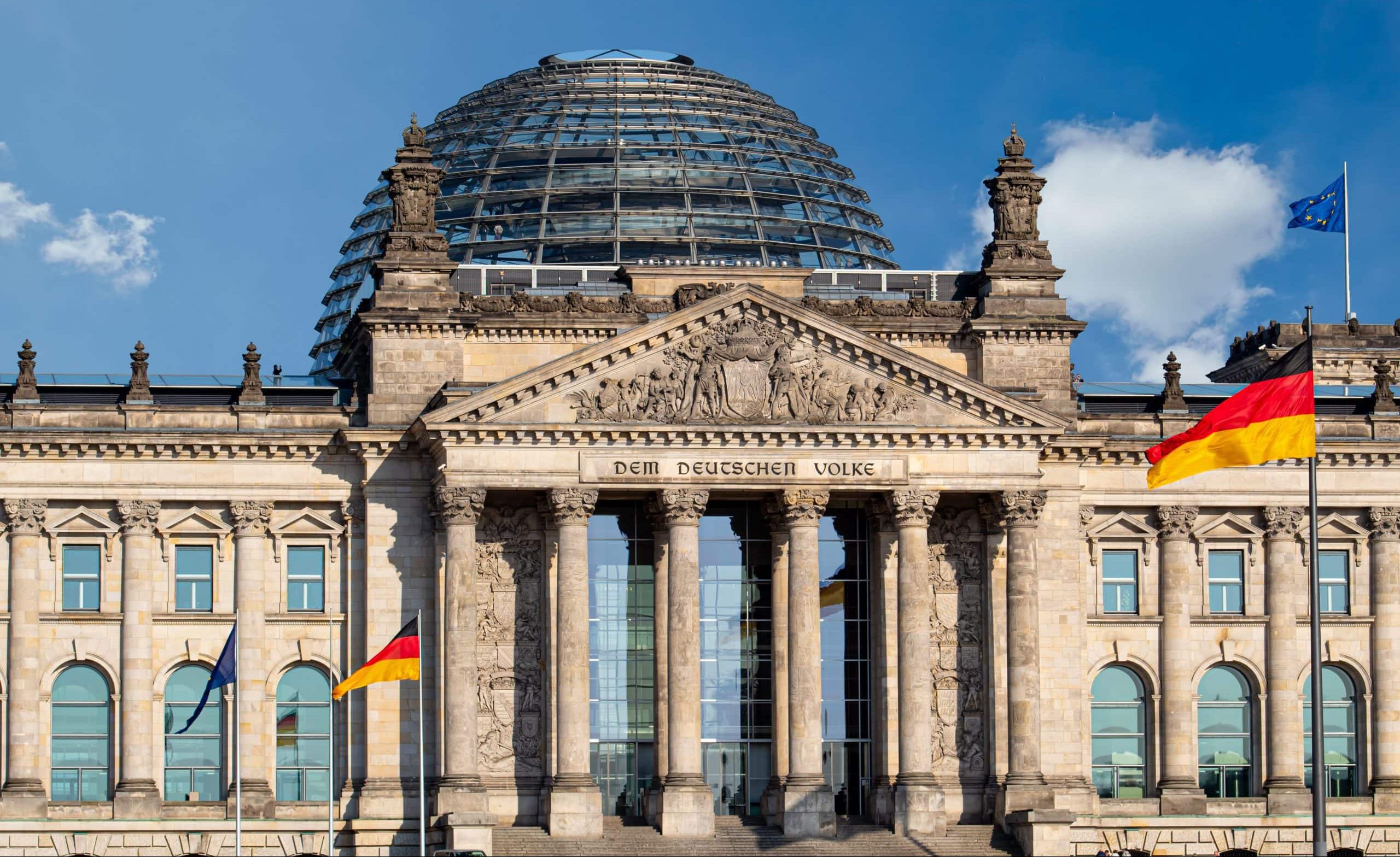 Parlamentul german votează o moțiune de cenzură împotriva guvernului. Cancelarul Olaf Scholz: „Scopul meu este să declanșez alegeri generale”