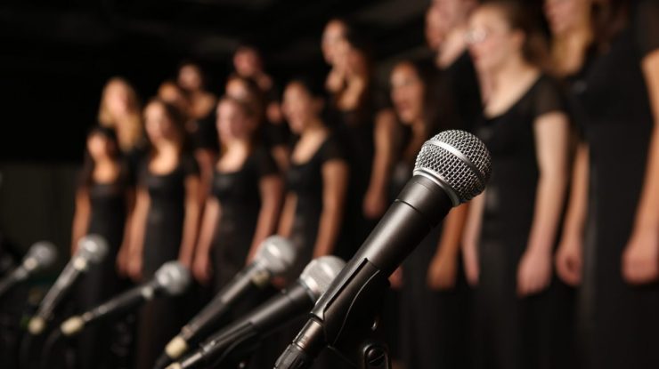 STUDIU. Starea de bine se îmbunătățește atunci când cânți. Care sunt beneficiile muzicii asupra sănătății