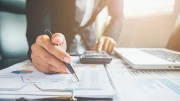 Cresc sau nu taxele în 2025? Fără Guvern, bugetul de stat rămâne suspendat, în ciuda presiunilor economice