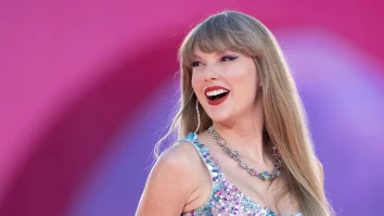 Taylor Swift crește vânzările muzicale din Marea Britanie. Este cel mai ridicat nivel din ultimii 20 de ani