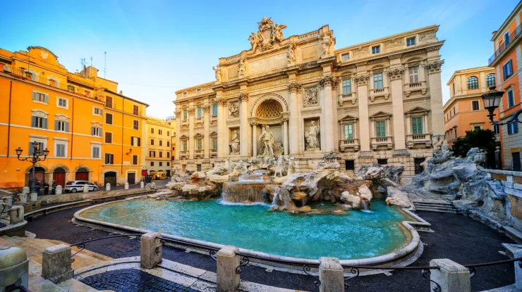 Fontana di Trevi se redeschide după mai multe săptămâni de curățenie și trece printr-o fază de testare pentru a restricționa turiștii