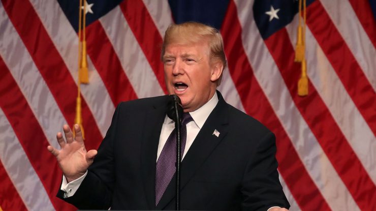 Donald Trump: „Rusia nu-i poate opri pe rebelii din Siria. Este un dezastru, dar nu este prietenul nostru”