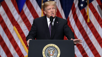 Cum influențează decizia lui Trump economia României? Care sunt provocările privind cheltuielile pentru apărare