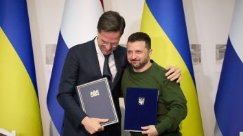 Secretarul general al NATO va avea o întrevedere cu Zelenski şi mai mulţi lideri europeni la Bruxelles