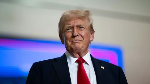 Donald Trump îl laudă pe Keir Starmer și anunță o discuție particulară cu acesta în următoarele 24 de ore