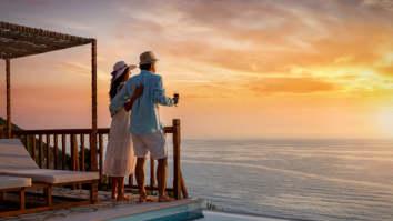 Care-i trendul pentru o relație sănătoasă? Retreat-uri de cuplu prin yoga, terapie și exerciții