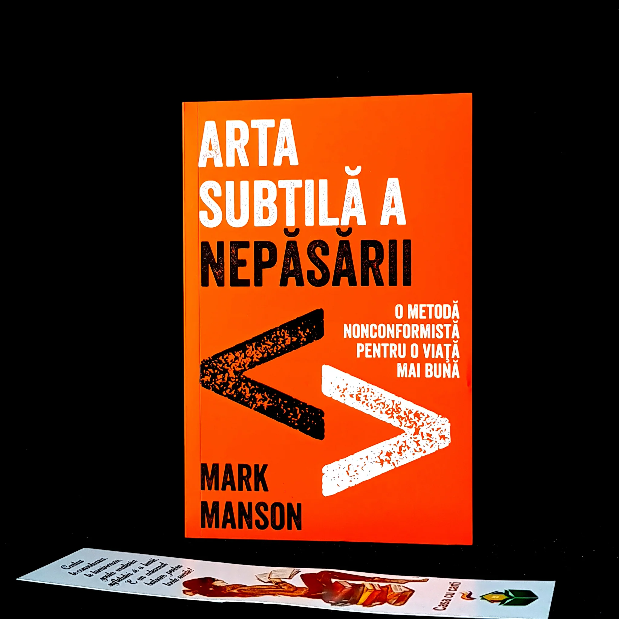 Ce cărți citești în acest weekend? Colleen Hoover și Mark Manson te îmbogățesc cultural