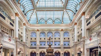 Cât costă cele mai scumpe case din lume? The Holme are 40 de camere, terenuri de tenis și o bibliotecă