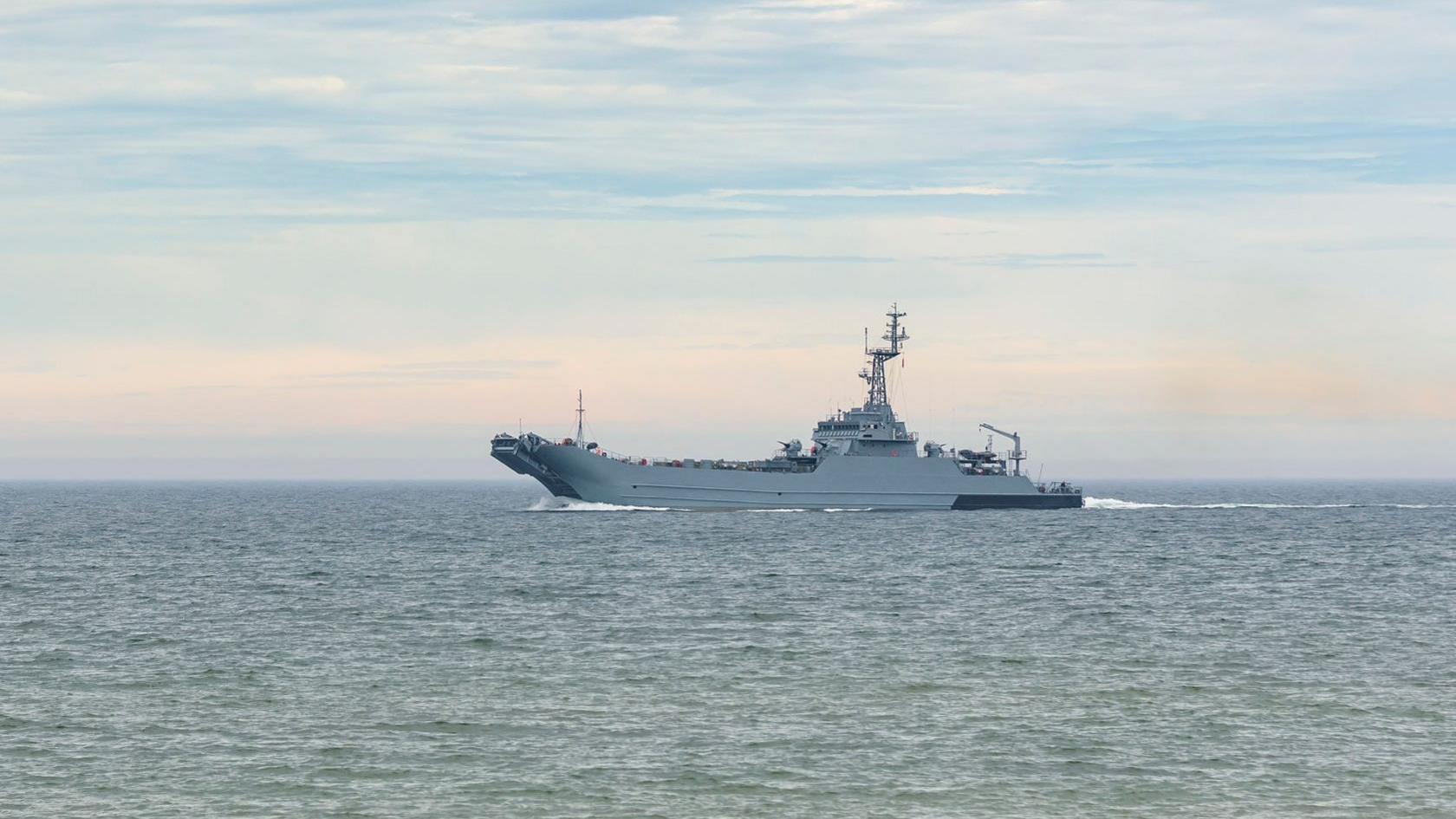 Suedia confiscă o navă după un nou sabotaj al unui cablu subacvatic din Marea Baltică: Flota fantomă a Rusiei e în vizorul NATO