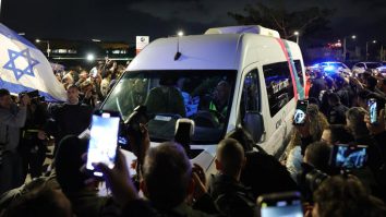 Al doilea schimb de ostatici va avea loc sâmbătă după-amiază. Israelul eliberează între 30 și 50 de deținuți palestinieni pentru fiecare ostatic