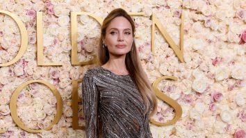 Vedetele s-au întrecut în ținute la Globurile de Aur. Adrian Oianu: „Faptul că porți o rochie clasică nu este totul”