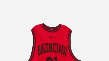 Ce vezi nou în lumea modei? Balenciaga a lansat „The Basketball Series”, o colecție sportivă de lux
