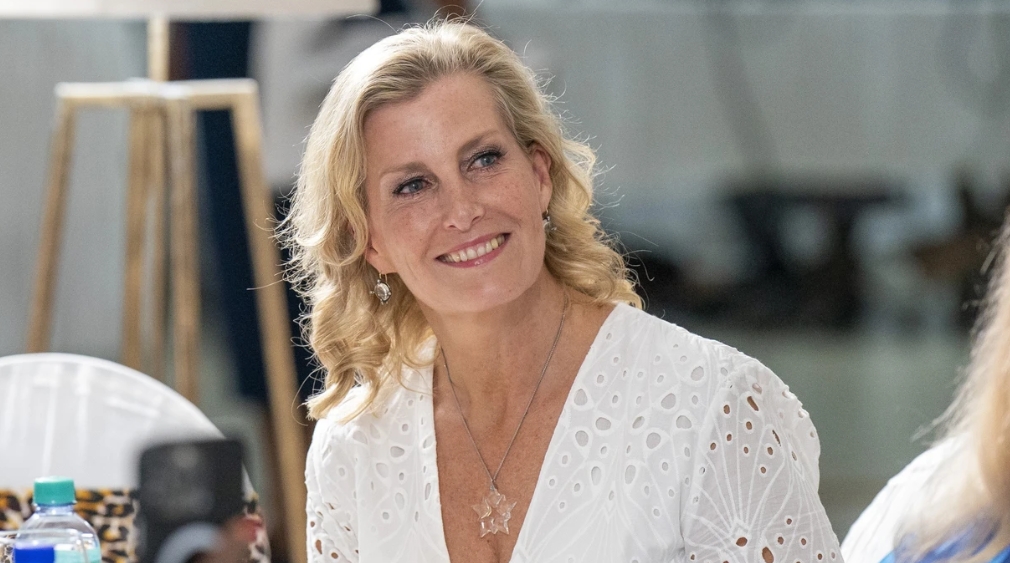 Sophie, Ducesa de Edinburgh, împlinește astăzi 60 de ani. Este primul membru al familiei regale care a vizitat Ucraina de la începutul invaziei ruse