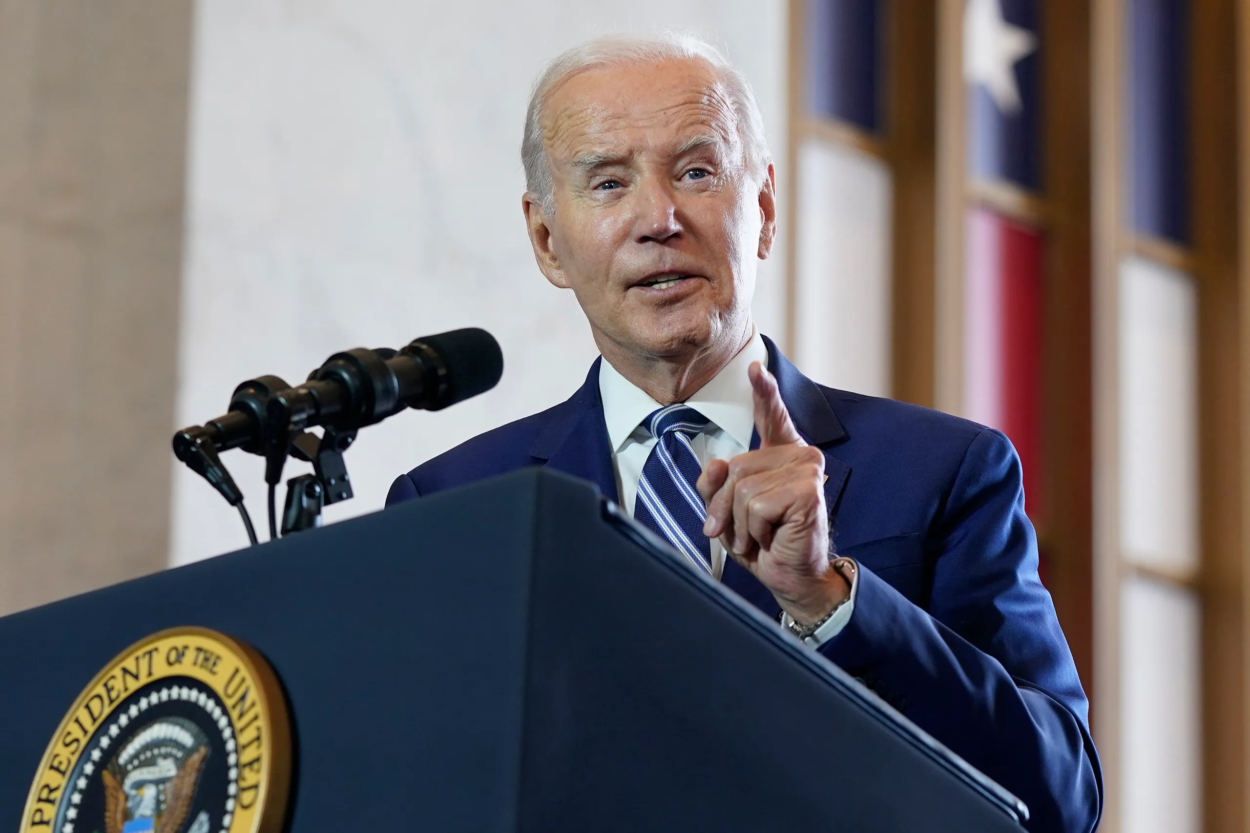 Joe Biden a comutat pedepsele a 2.500 de persoane condamnate pentru infracțiuni nonviolente legate de droguri. Președintele a emis grațieri inclusiv pentru fiul său, Hunter