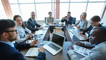 Care sunt diferențele dintre companiile de stat și privat la capitolul salarii? Dragoș Damian, CEO Terapia Cluj: „La stat sunt multe sporuri inventate și plătite”