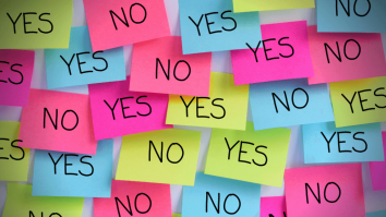 85% din oameni spun „da” mai ușor decât „nu”. Psiholog: „Vine din învățăturile de acasă unde părinții au crezut că este modul corect de a fi acceptați și iubiți”