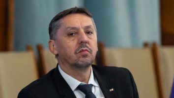 Ministrul Educației, Daniel David, spune că profesorii au metode plictisitoare de predare. Cătălin Ciupală, profesor de matematică: „Și metoda de învățare trebuie să fie adaptată”