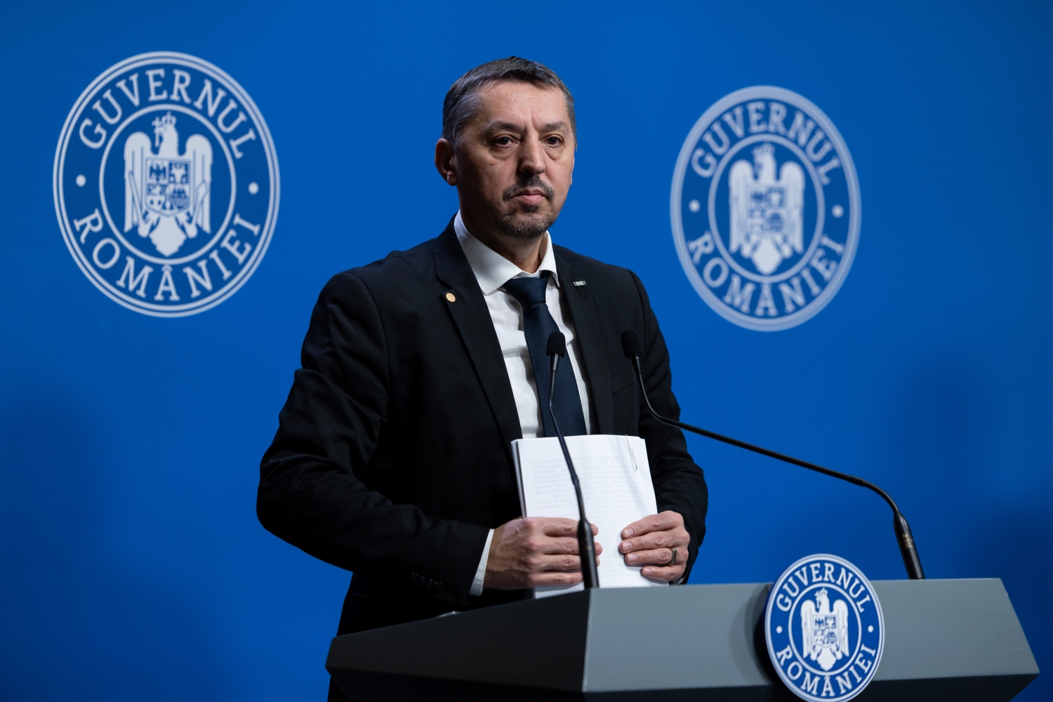 Studenții nu vor mai primi burse în vacanță, iar cei de la taxă nu vor mai fi eligibili. ANOSR: „O măsură injustă și discriminatorie”