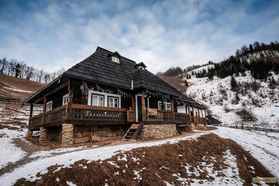 România nu este bogată doar în peisaje spectaculoase, ci și în experiențe culinare. Care sunt cele mai bune locuri de cazare din țară