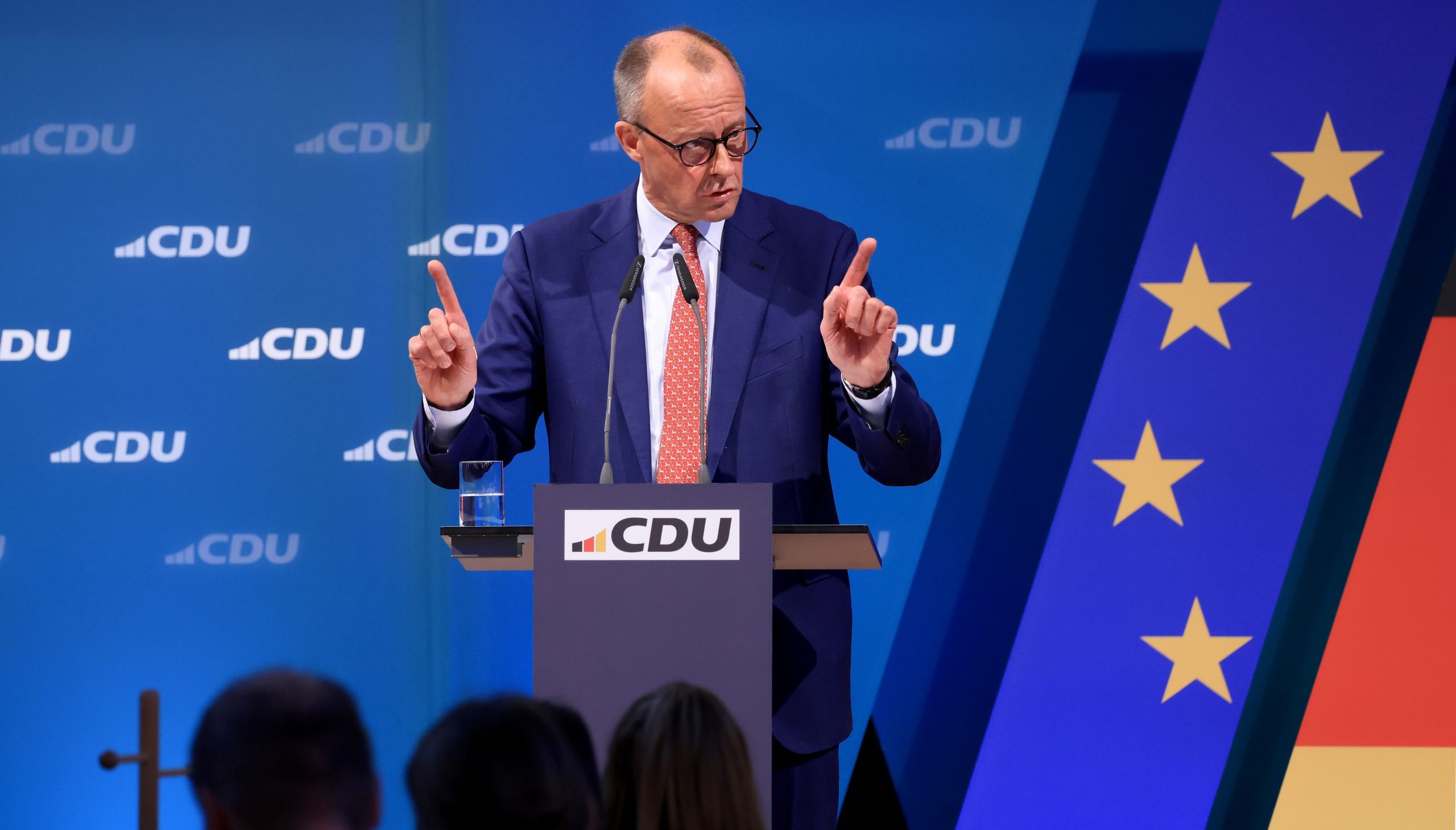 Friedrich Merz promite reforme radicale în politica de migrație din Germania: „Limita a fost atinsă”