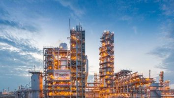 Ucraina atacă rafinăria din Nijni Novgorod. Sistemele de supraveghere românești au identificat drone în spațiul aerian ucrainean