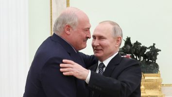 Putin și Xi Jinping îl felicită pe Lukașenko pentru victoria „convingătoare”