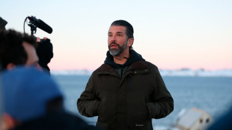 Vizita lui Donald Trump Jr. ar fi fost „înscenată”. „Yankee, du-te acasă” citează un deputat al celui mai mare partid din Groenlanda