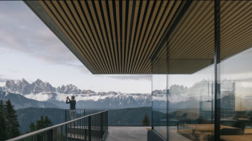 Unde te cazezi în vacanță: Castel, mănăstire sau cabană luxoasă?