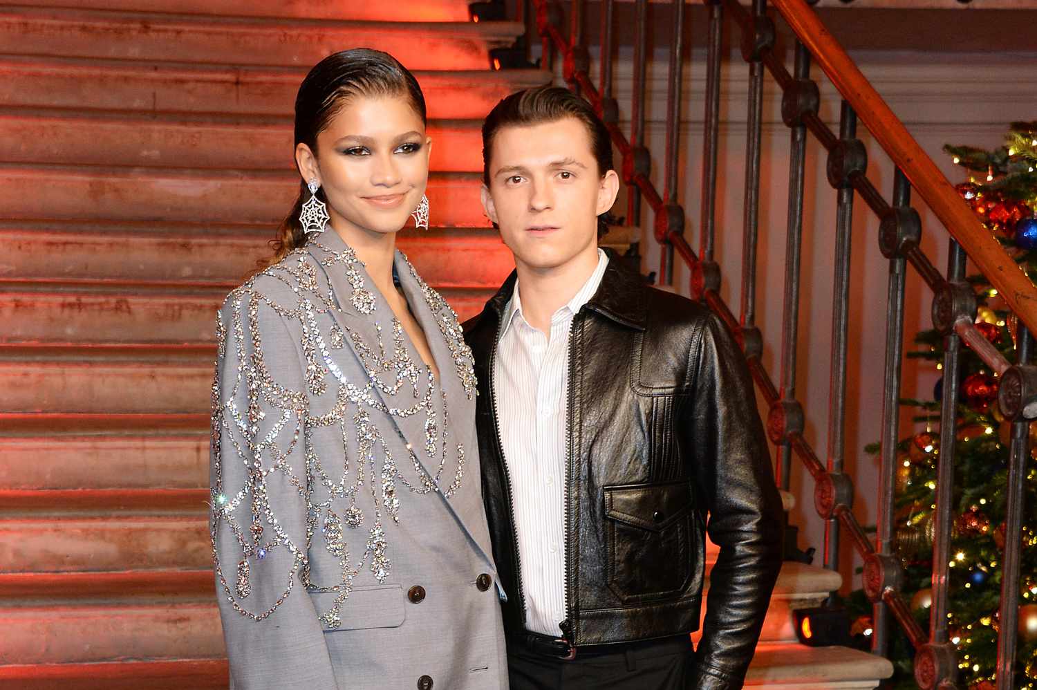 Zendaya și Tom Holland și-au confirmat logodna. Actrița a fost cerută în căsătorie de sărbători