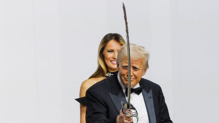 Donald Trump confirmă că Microsoft este în discuții pentru a cumpăra TikTok. Când va fi luată  decizia