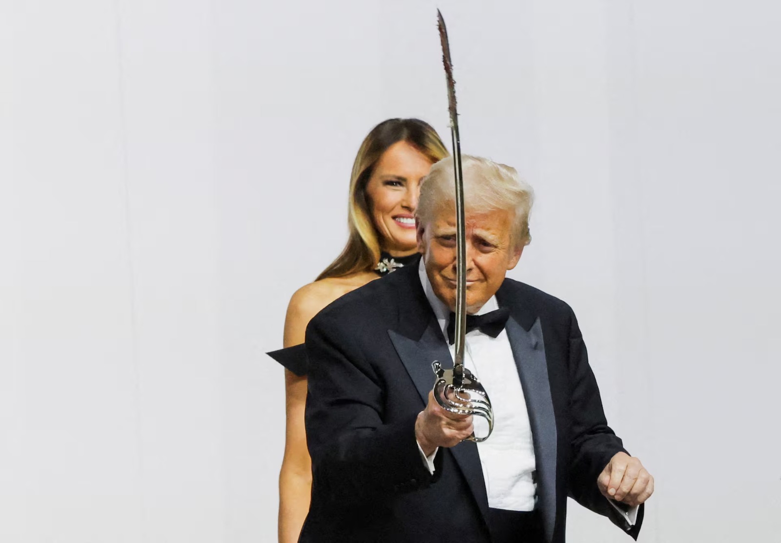 Donald Trump confirmă că Microsoft este în discuții pentru a cumpăra TikTok. Când va fi luată  decizia