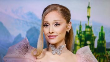Ariana Grande afirmă că „nu se poate opri din plâns” după ce a fost nominalizată la Oscar la categoria cea mai bună actriță în rol secundar