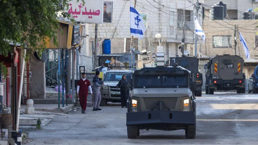 Șase palestinieni au fost uciși de forțele israeliene care lansează o operațiune majoră în Jenin. Ce susține Premierul Netanyahu