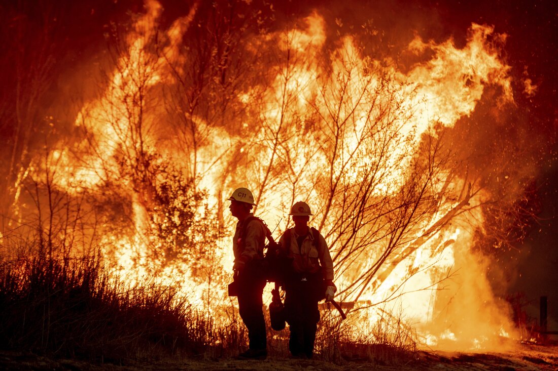 STUDIU. Schimbările climatice au agravat incendiile din Los Angeles. Vremea caldă a crescut cu 35% condițiile pentru incendii