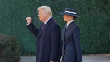 Donald Trump și familia sa au participat la slujba de la  Biserica St. John, care s-a încheiat cu o interpretare a melodiei „America the Beautiful”
