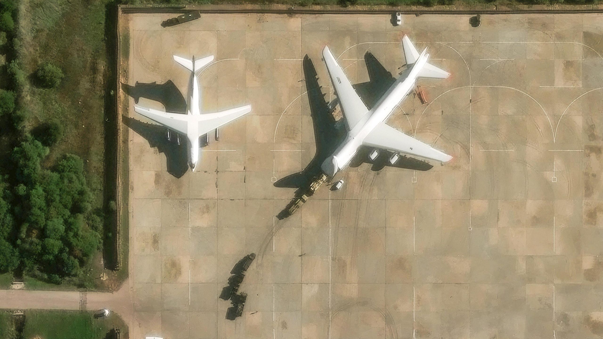 BBC: Rusia începe evacuarea bazei din Tartus și pare să se mute în Libia
