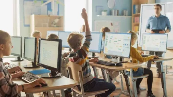 Profesorii din România participă la cursuri despre folosirea A.I. Andreea Paul, fondatoare SmartLab: „Noile tehnologii facilitează procesul de învățare”