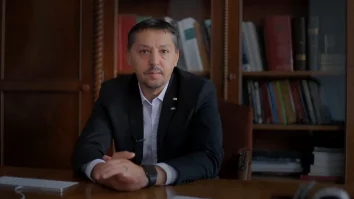 Daniel David vrea ca profesorii să predea modular. Daniela Vișoianu, expert în educație: „Copiii cu probleme medicale riscă să piardă o parte importantă a programei”