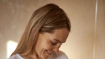 Scăderea natalității aduce marile economii în pragul colapsului. La ce ne putem aștepta