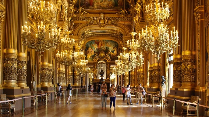 Ce faci la Paris zilele acestea? Opéra Garnier, unul dintre cele mai importante monumente, împlinește luna aceasta 150 de ani