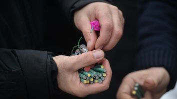 An Nou, probleme vechi. La Spitalul „Grigore Alexandrescu” au ajuns 82 de copii răniți de petarde. În Iași, pediatrii cer interzicerea petardelor