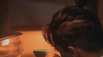 „Food noise” îți poate afecta sănătatea. Nutriționist: „Cheia este cumpătarea”