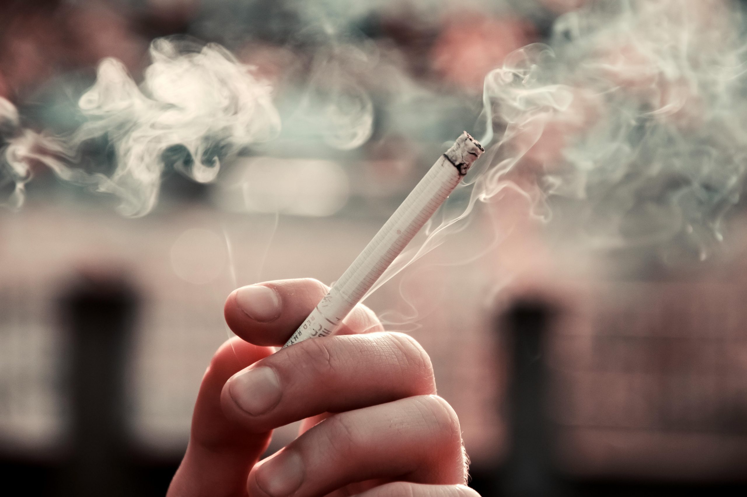 Tu știi câți ani îți scade fumatul din viață? Cercetătorii avertizează asupra pericolelor acestui viciu