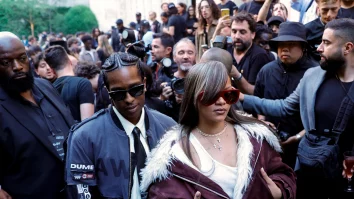 Rihanna a mers la tribunal pentru a-l susține pe A$AP Rocky în timpul procesului, acuzat că ar fi tras cu un pistol spre fostul său prieten