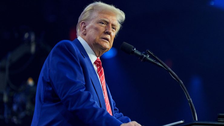 Piețele asiatice se prăbușesc, din cauza tarifelor impuse de Donald Trump