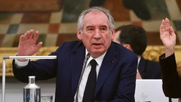 POLITICO: Comisia Europeană susține bugetul guvernului Bayrou. La ce se poate aștepta Franța