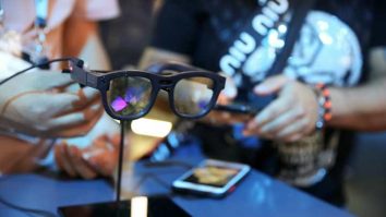 Vor înlocui ochelarii smart telefonul? Pe ce pariază producătorii
