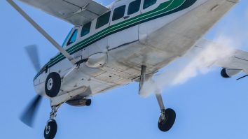 Două avioane s-au ciocnit în aer în SUA: Aeroportul Marana din Arizona devine scena unei coliziuni fatale