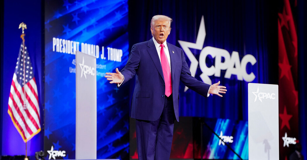 Donald Trump, la CPAC 2025. Președintele american promite restrângerea birocrației: „Am cele mai mari cifre în sondaje pe care un preşedinte republican le-a avut”